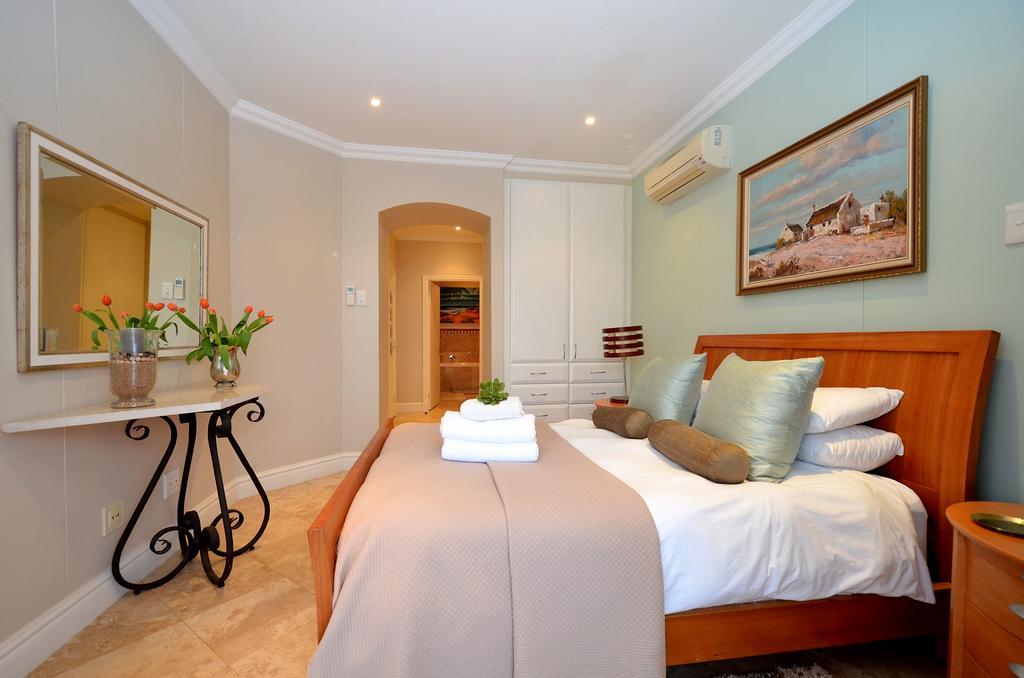 703 Oyster Schelles - By Stay In Umhlanga Durban Esterno foto